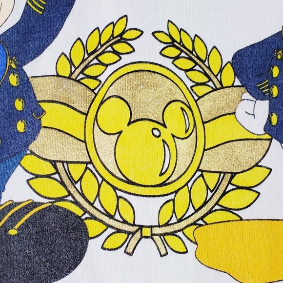 Disneyland Hong Kong Mickey Donald Duck Yacht Club T-shirt Sz XL - Picture 4 of 9